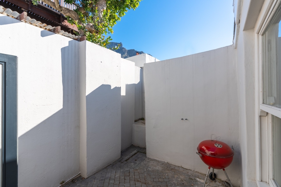 To Let 2 Bedroom Property for Rent in Oranjezicht Western Cape
